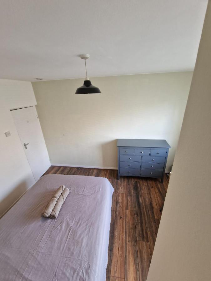 Cozy Room - Only Room Londra Exterior foto