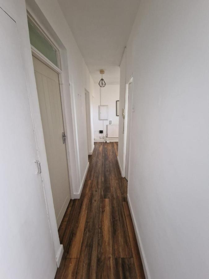 Cozy Room - Only Room Londra Exterior foto