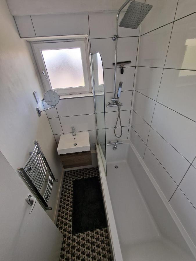 Cozy Room - Only Room Londra Exterior foto